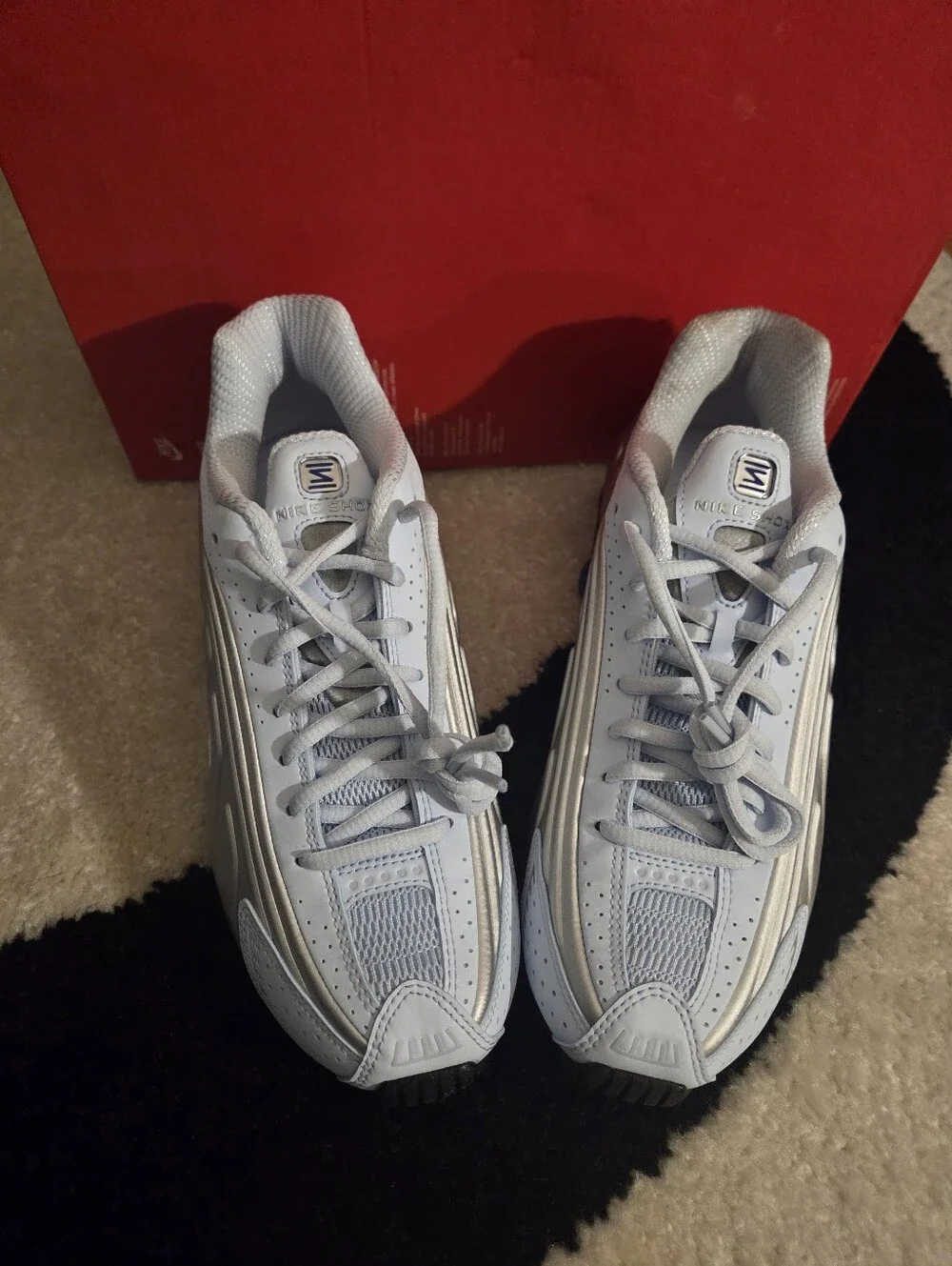 NIKE SHOX R4 ' BLUE TINT/METALLIC SILVER SNEAKER SZ 7W
